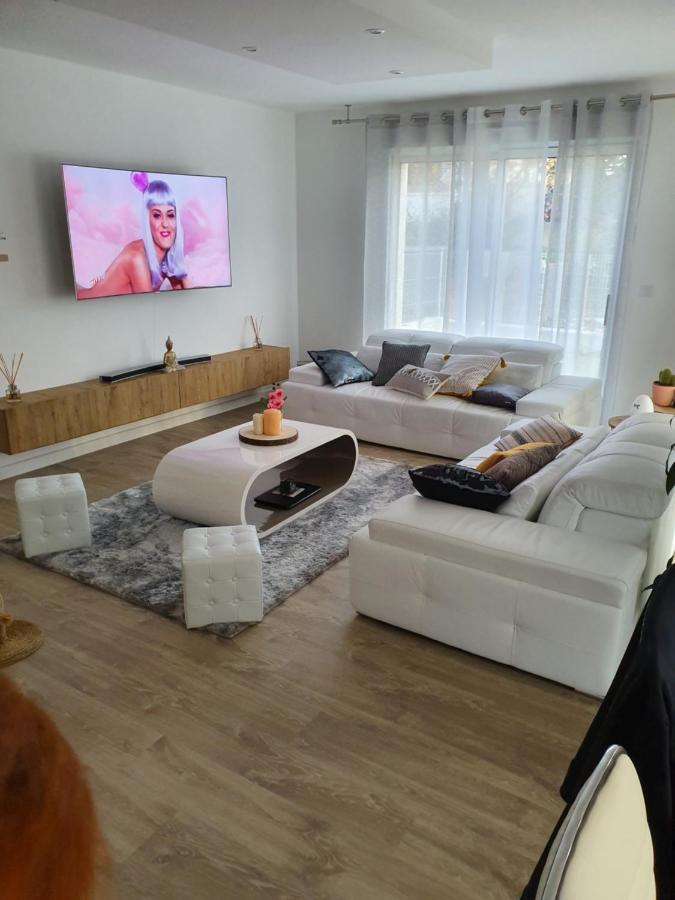 ביגוגליה Appartement Confortable מראה חיצוני תמונה